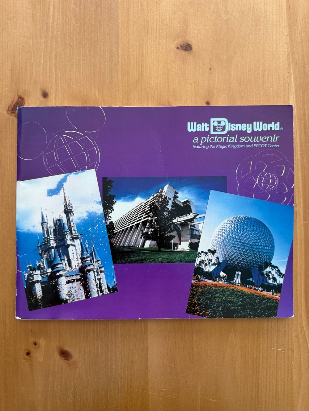 Vintage 1983 Walt Disney World Pictorial Souvenir Book - Rare Collectible